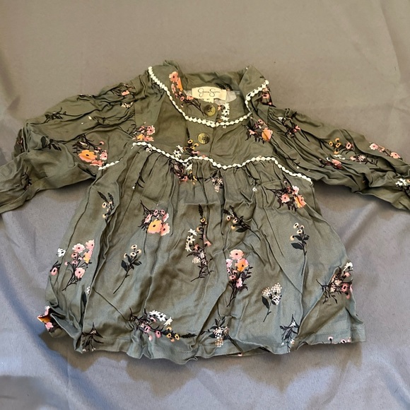 Jessica Simpson Green Floral Embroidered Blouse - Picture 1 of 4